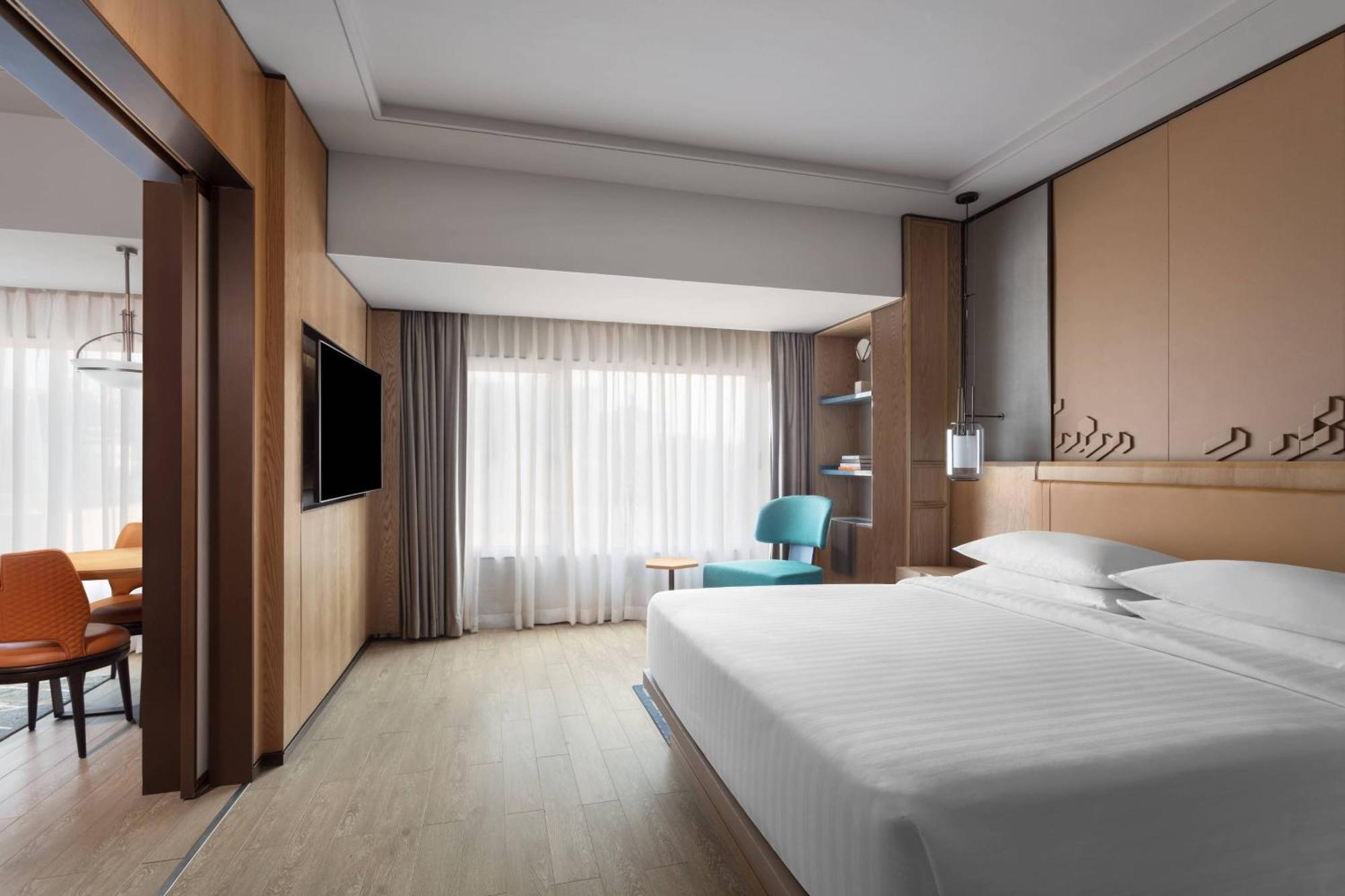 Surat Marriott Hotel Zewnętrze zdjęcie